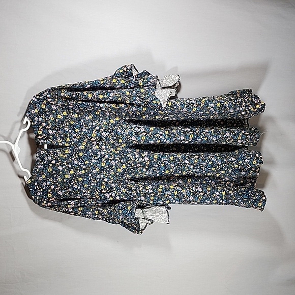 Art Class Girls Dress Tunic with Bell Sleeves Size 6/6X - Picture 2 of 5